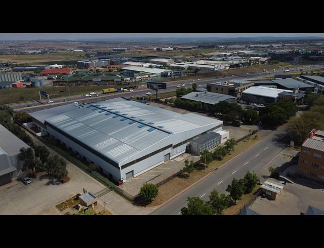 5,410M² WAREHOUSE TO LET IN RANDJESPARK